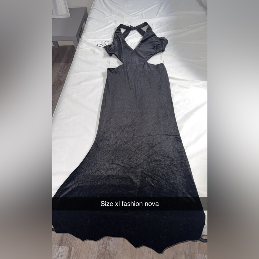 Fashion Nova Black velvet  Maxi Dress